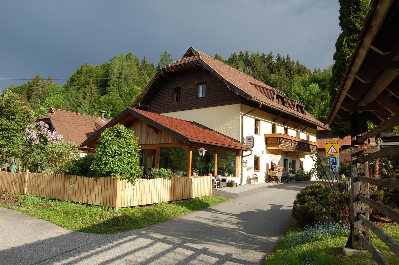 Gasthof Martinihof Latschach ober dem Faakersee Exteriör bild